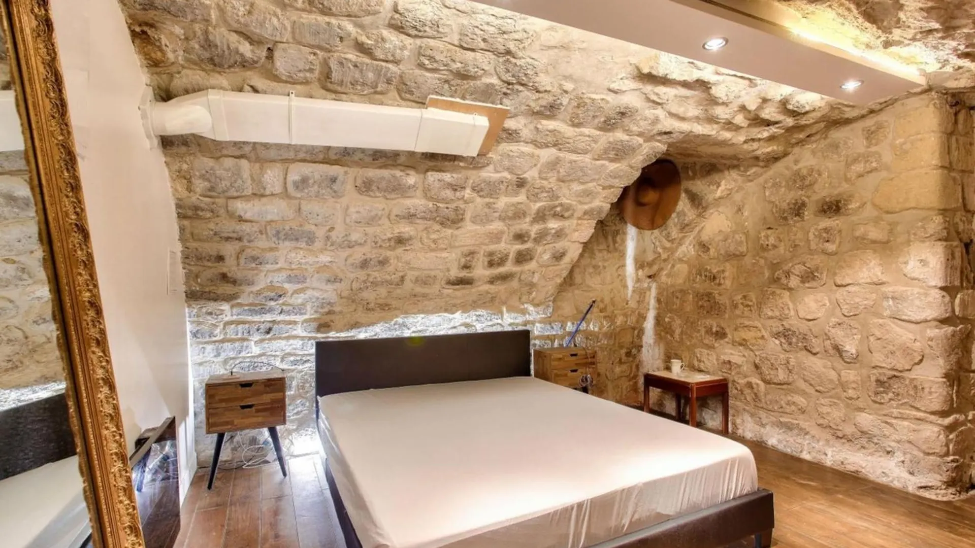 Spacious Of 100 M In Souplex Lägenhet Paris